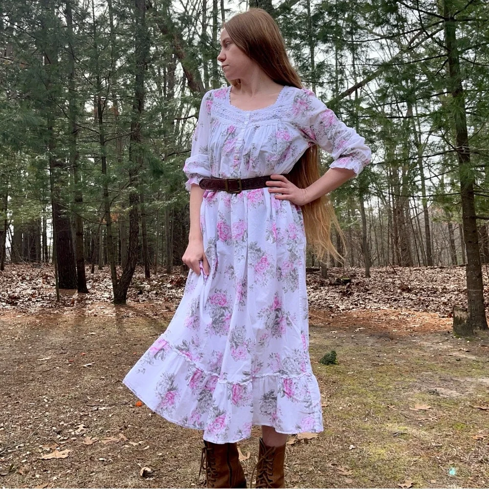 2021 Eileen West Floral Ruffle Nightgown Lace & Ribbon Trim Coquette Cottagecore - Picture 5 of 16